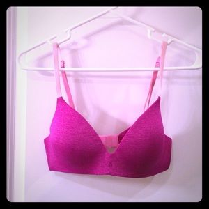 VS Lightly Lined Wireless Bra